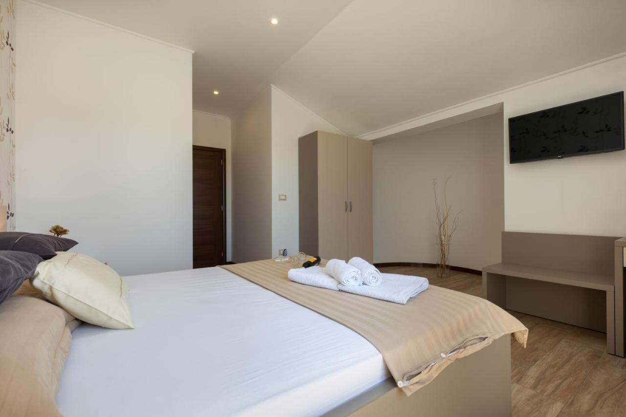 B&B Villa Oasa 2 Rovinjsko Selo Ngoại thất bức ảnh