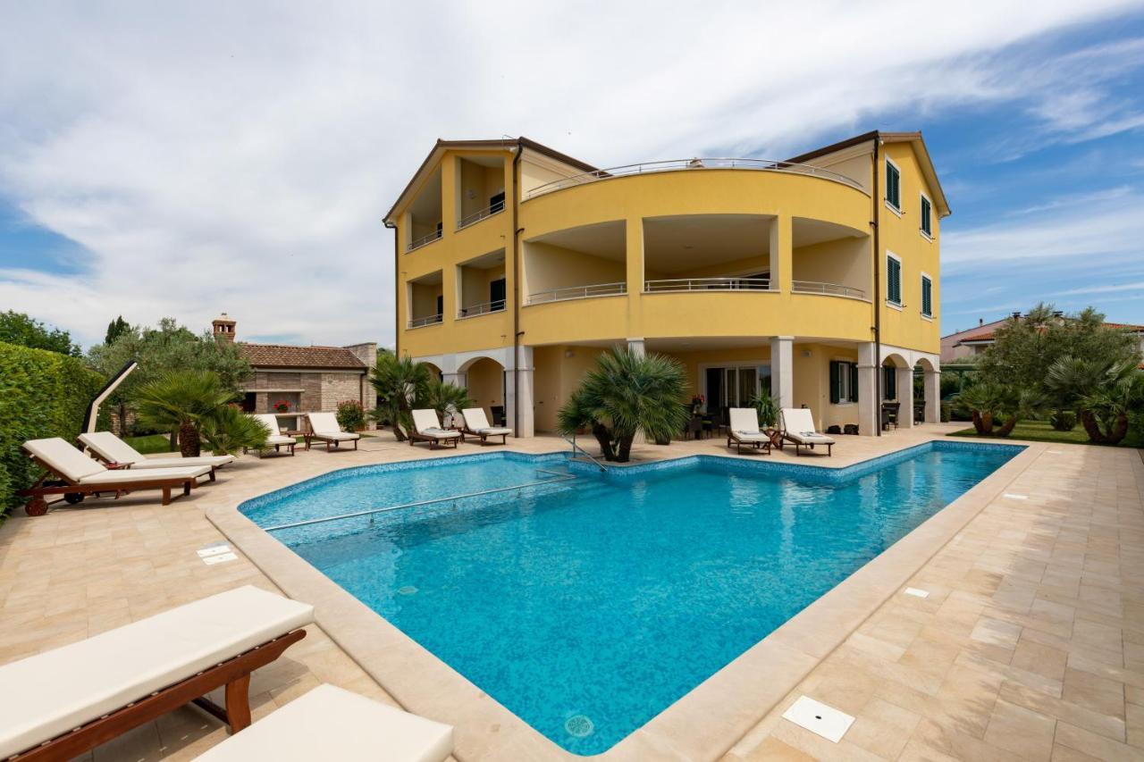 B&B Villa Oasa 2 Rovinjsko Selo Ngoại thất bức ảnh